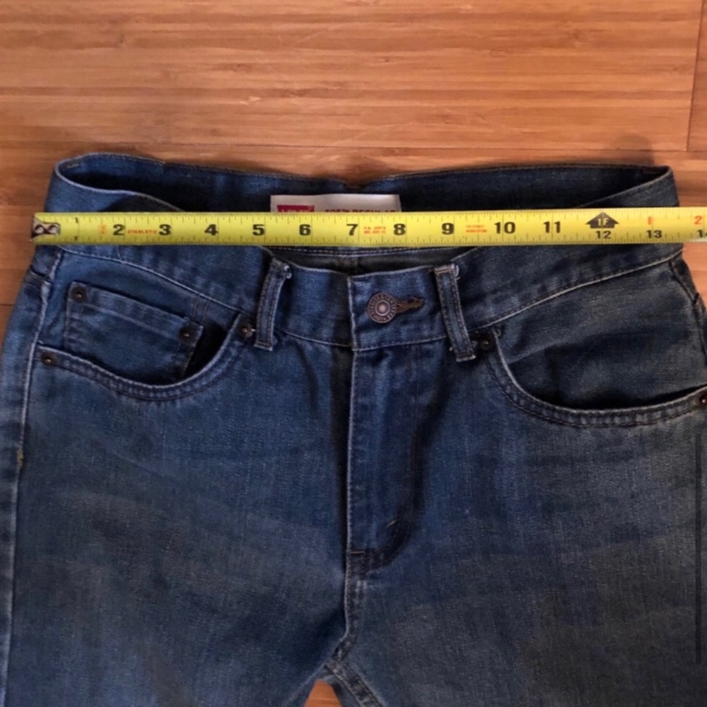 Levi’s 505 Jeans - Picture 5 of 6
